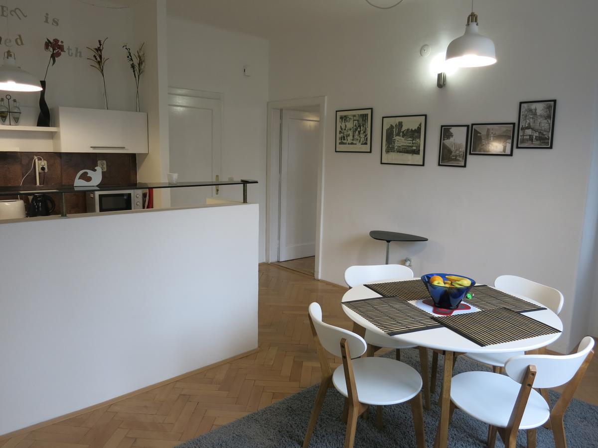 The Riverside Apartment - Downtown Сараєво Екстер'єр фото